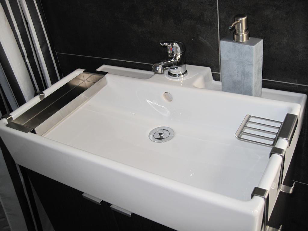 Bed & Breakfast Amari 58 パレルモ 部屋 写真